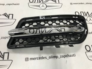 Накладка птф бампера правая Mercedes w212 amg